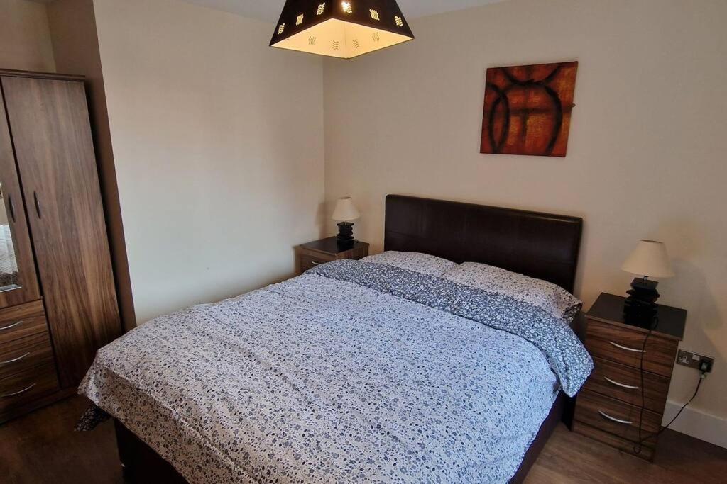 2 Bedroom Apartment Central Birmingham City Centre Εξωτερικό φωτογραφία