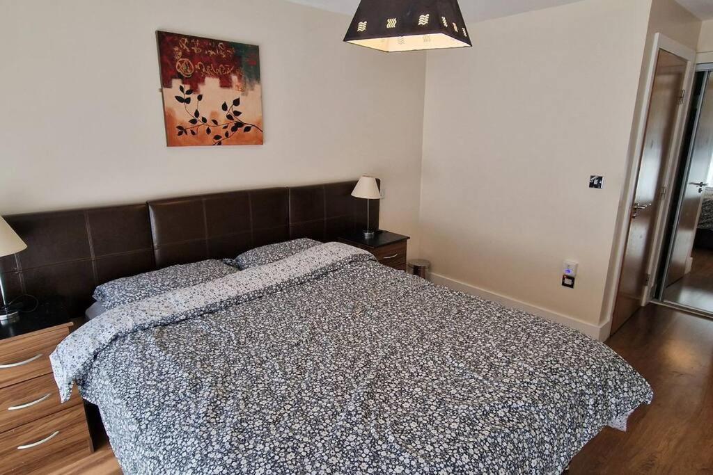 2 Bedroom Apartment Central Birmingham City Centre Εξωτερικό φωτογραφία